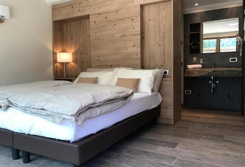 חדר דלוקס עם מרפסת, Le Cime