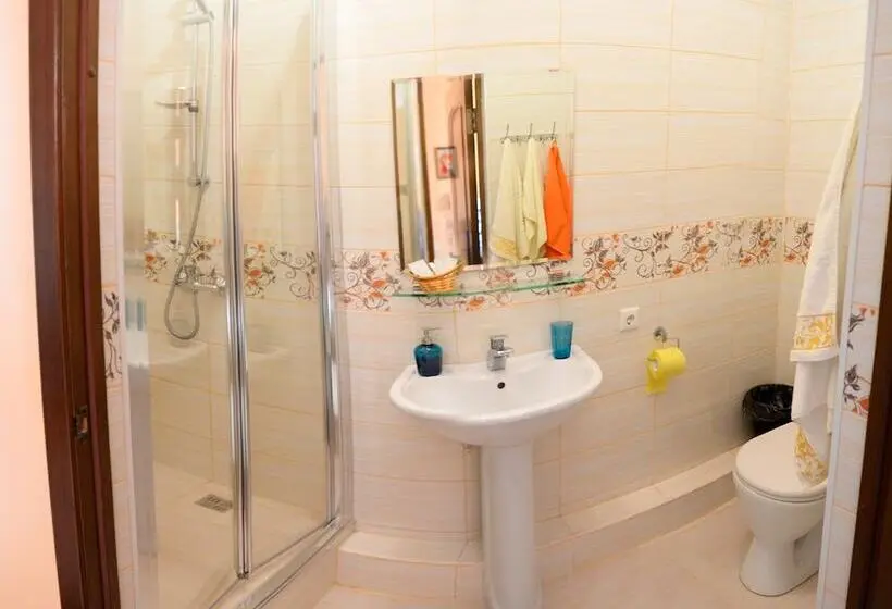 Chambre Deluxe, Siyanie