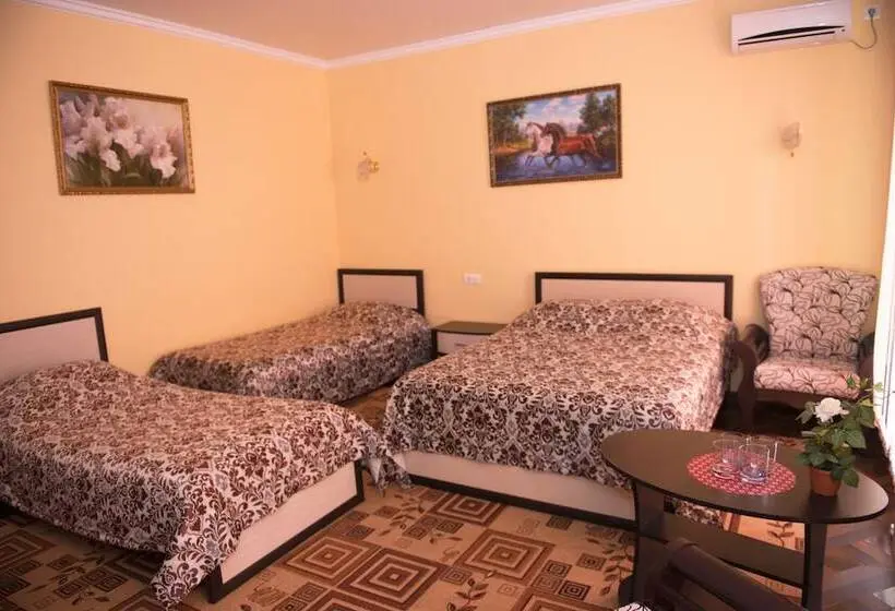 Chambre Quadruple Standard, Siyanie
