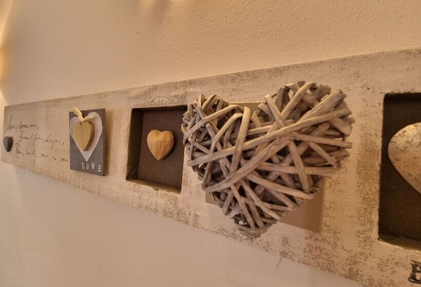 2-Bedroom Classic Apartment, Residence Le Rose