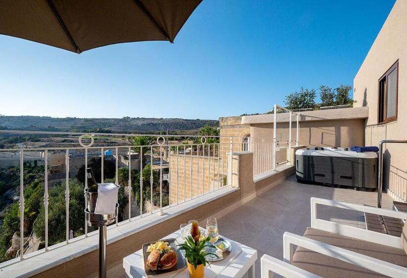 سوئیت با وان آب گرم, Viewpoint Boutique Living