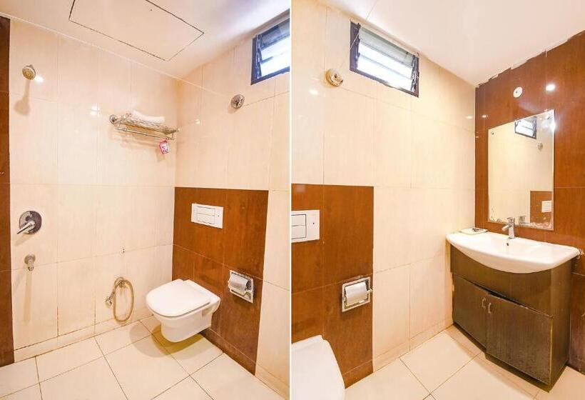 חדר אקזקיוטיב לשלושה, Fabhotel Emerald