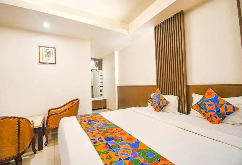 اتاق اجرایی سه نفره, Fabhotel Emerald