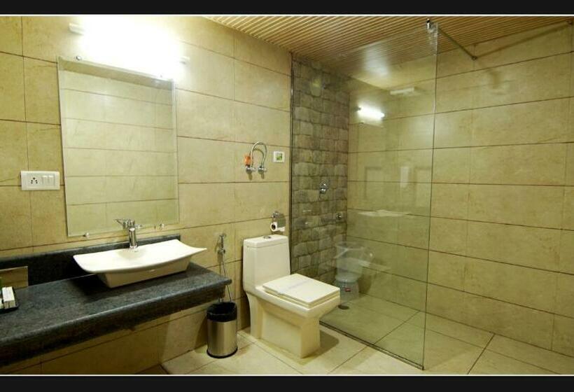 디럭스 룸, Grand Krisa Resort & Spa , Manali