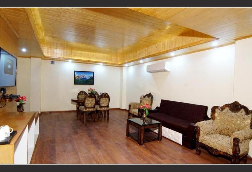 수피리어 스위트, Grand Krisa Resort & Spa , Manali
