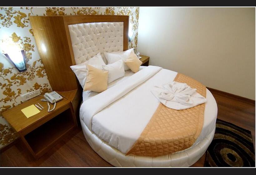 주니어 스위트, Grand Krisa Resort & Spa , Manali