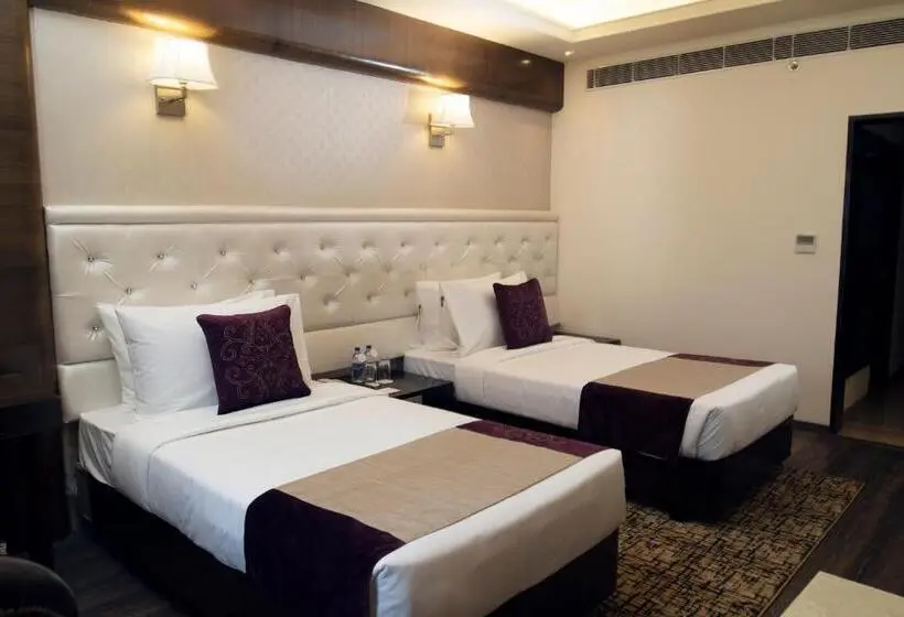 اتاق استاندارد, Zone By The Park, Jammu