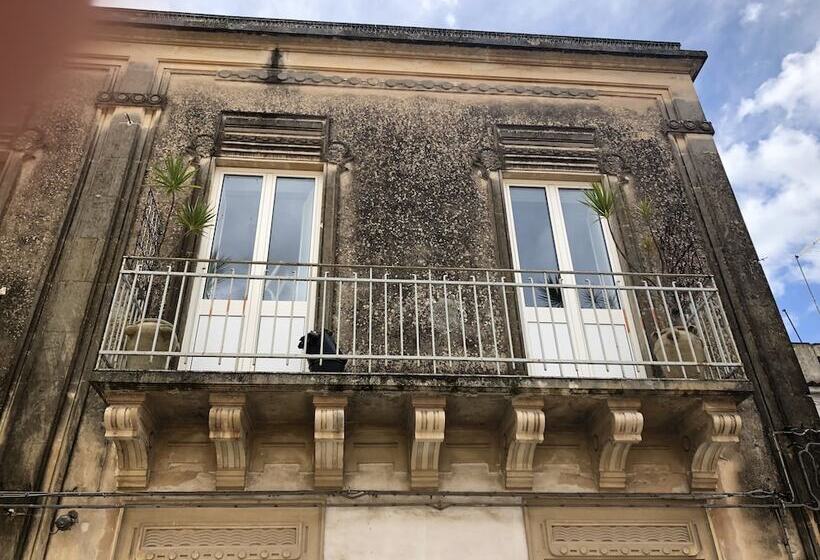 חדר סטנדרט נוף לעיר, Casa Scianna Noto