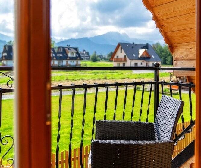 شاليه ديلوكس غرفة نوم واحدة, Domki Ze Hej Z Kominkiem Lub Sauną