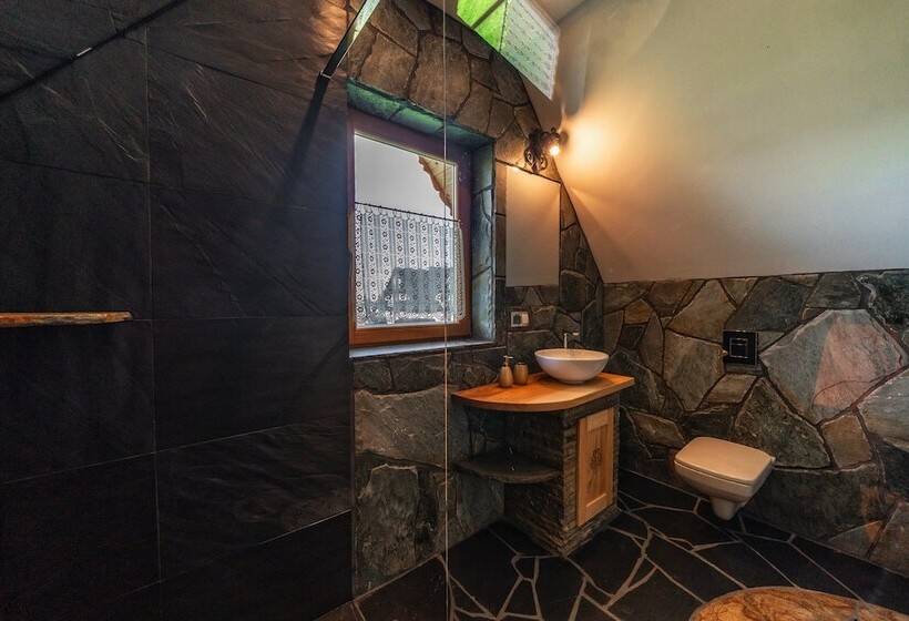 شاليه ديلوكس غرفة نوم واحدة, Domki Ze Hej Z Kominkiem Lub Sauną