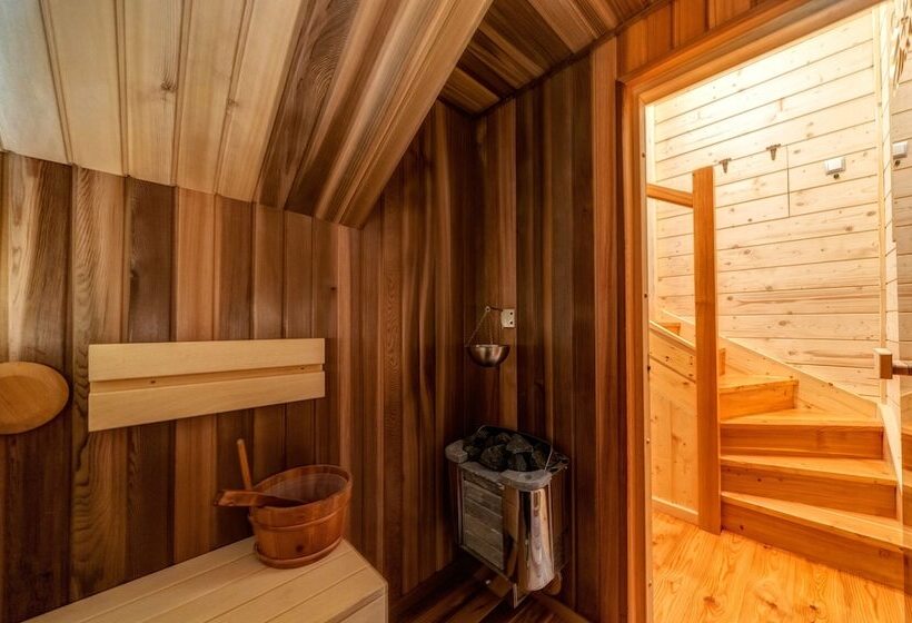 شاليه ديلوكس غرفة نوم واحدة, Domki Ze Hej Z Kominkiem Lub Sauną