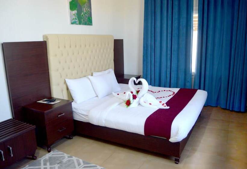 اتاق اجرایی, Jabal Al Akhdar Grand