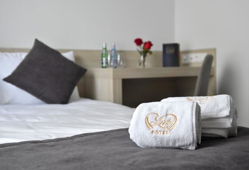 اتاق اکونومی, Lub