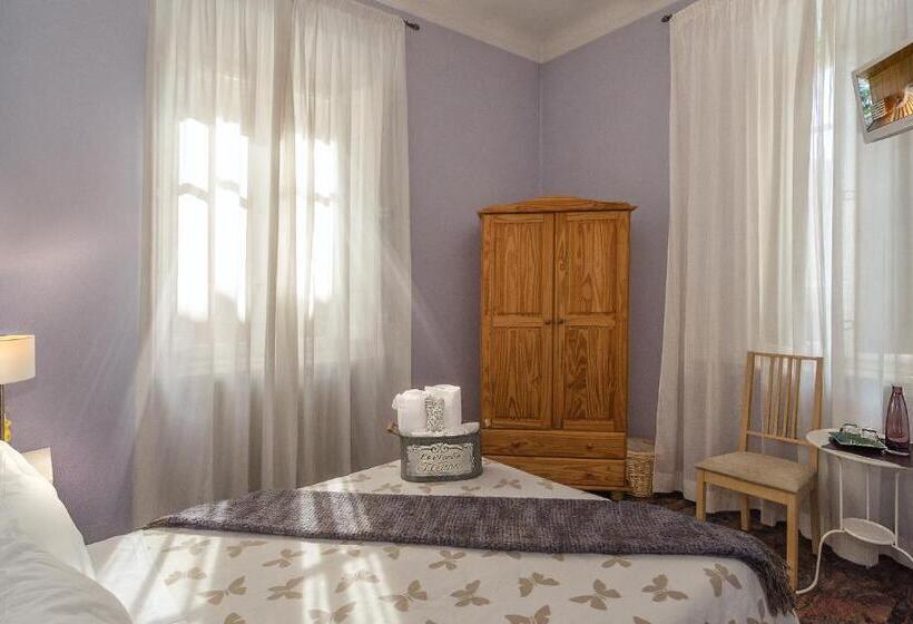 اتاق استاندارد با چشم‌انداز باغ, Il Giardino Del Pettirosso