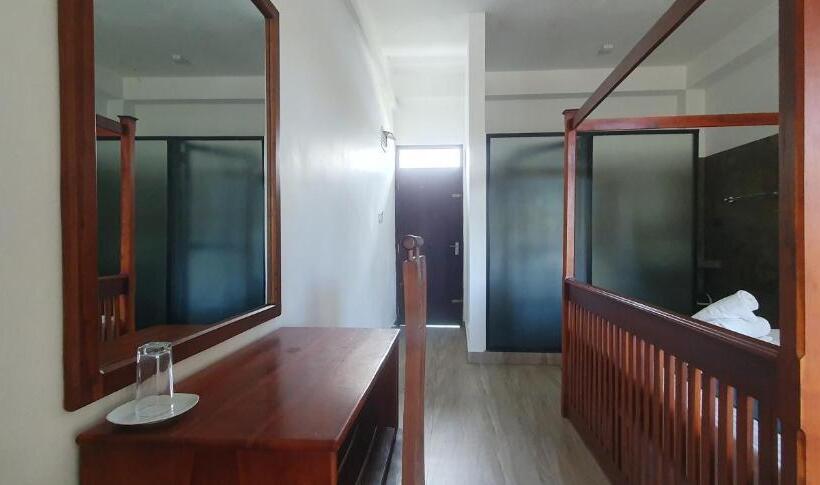 Habitació Deluxe amb Balcó, Surf Ocean Villa