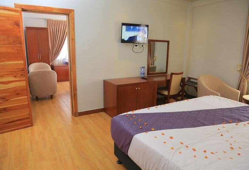 2 베드룸 패밀리 스위트, Kerawi International