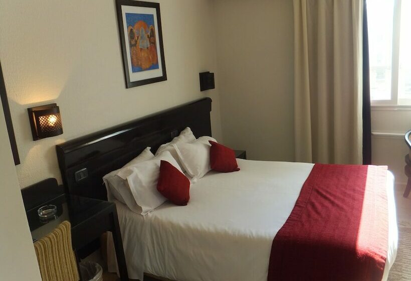 اتاق اکونومی یک تخته, Ambassadeurs