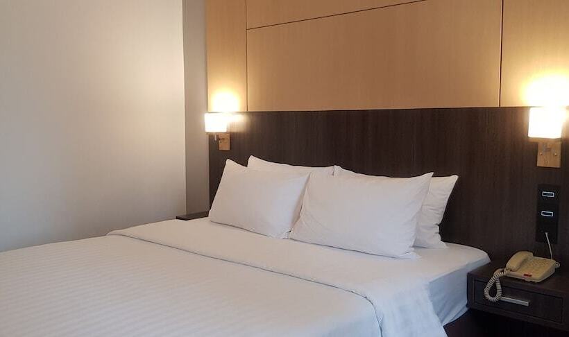 اتاق سوپریور یک تخته, Ariston Hotel Bangkok