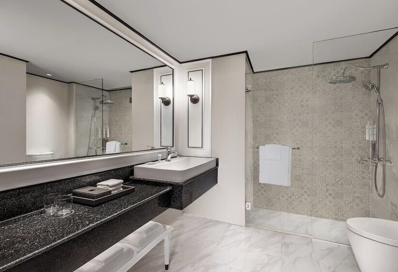 패밀리 룸, Courtyard By Marriott Phuket Town