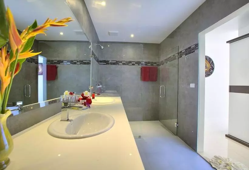 ویلای یک اتاق خوابه با استخر شنا, Crystal Bay Yacht Club Beach Resort