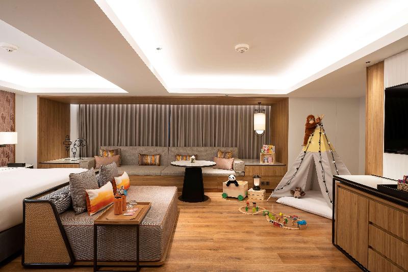 Семейный Номер, Melia Chiang Mai