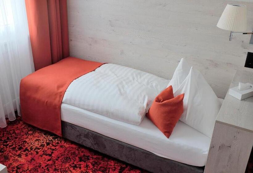 带城市景观的标准单人间, Restaurant Bellevue Au Lac