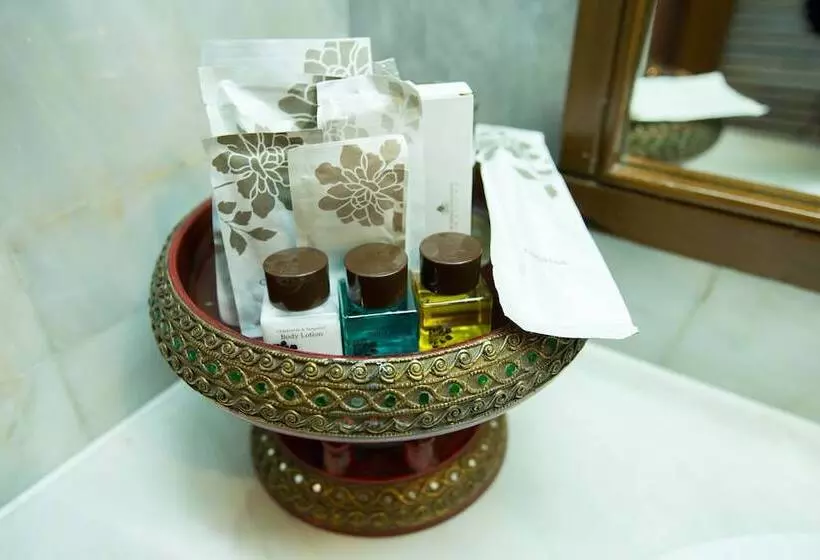 اتاق لوکس, Imperial Golden Triangle Resort