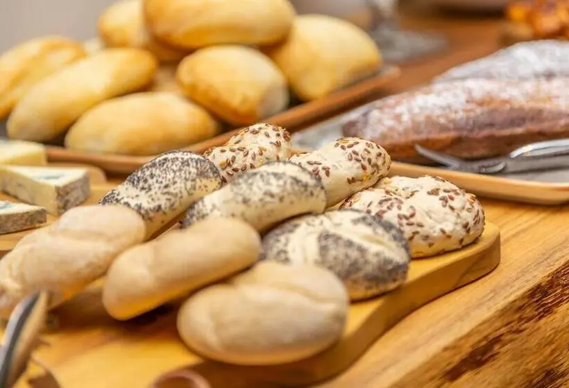 اتاق استاندارد چهار تخته, Du Parc