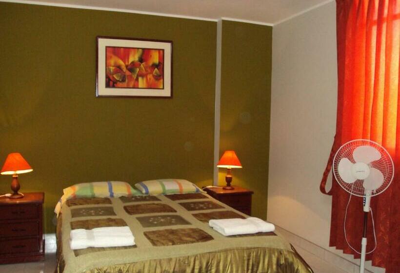 スタンダードルーム, Nasca Lodge