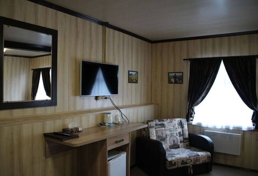 اتاق سوپریور, Peliken