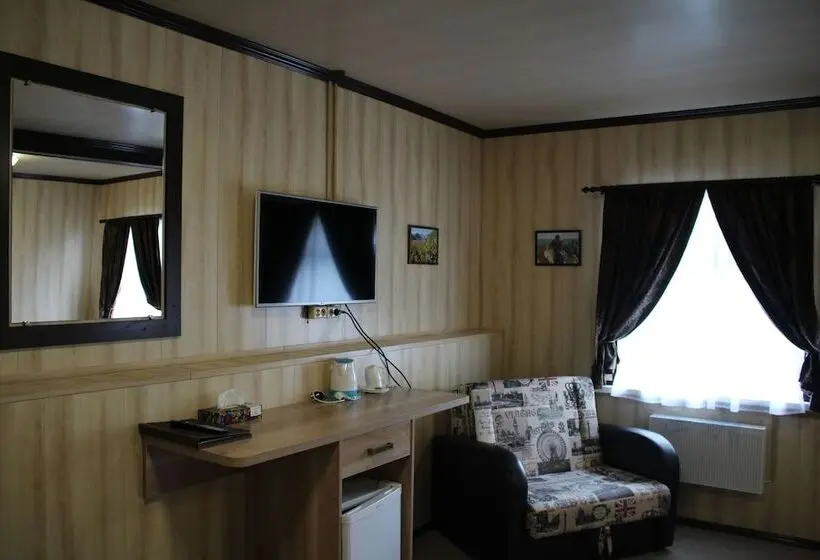اتاق سوپریور, Peliken