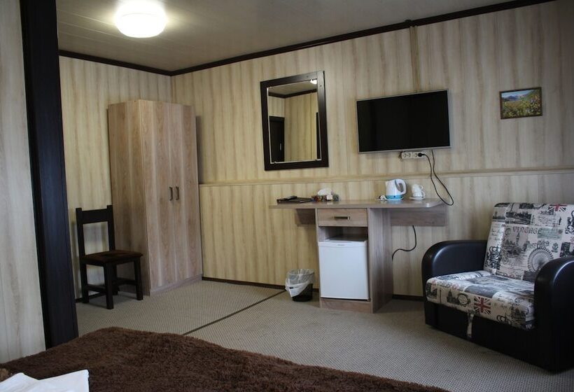 اتاق سوپریور, Peliken