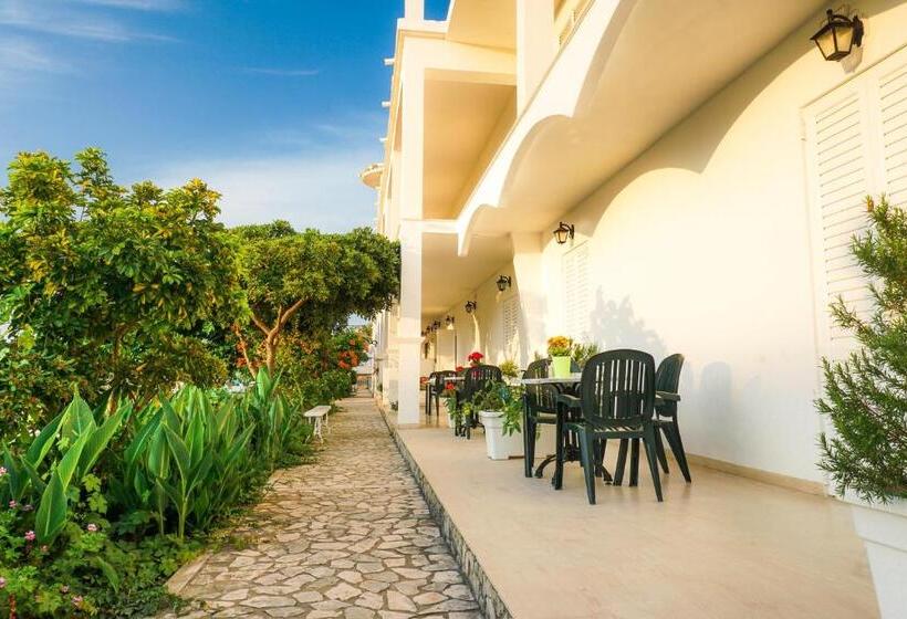 اتاق استاندارد با بالکن, Cubaneros Holiday Inn