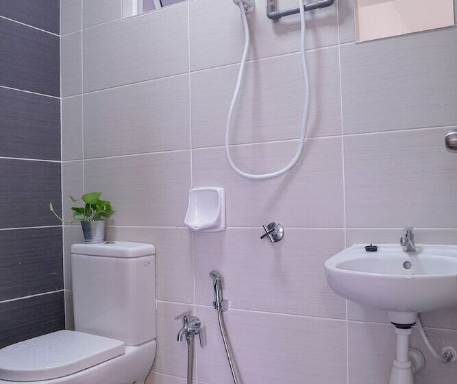 Апартаменты Комфорт 1 Спальня, The Khailily's Guest