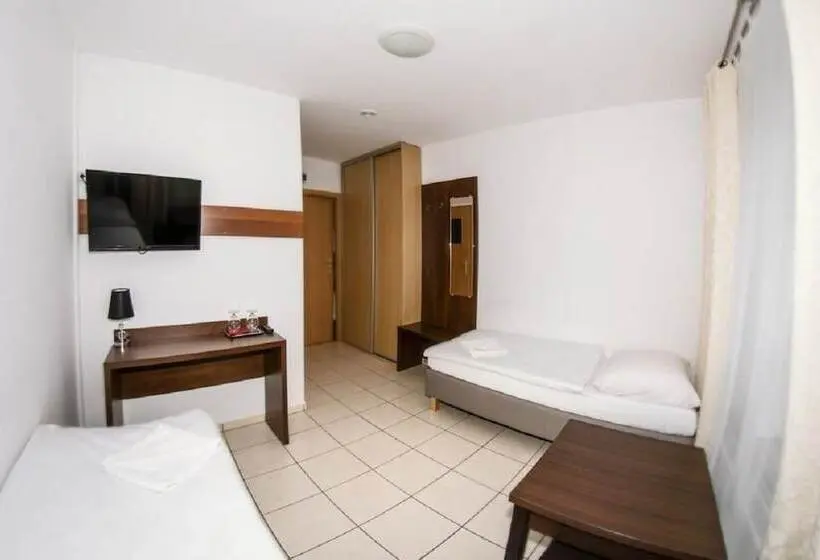 Standard-huone, Motel W łące