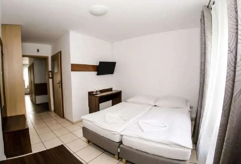 Standard-huone, Motel W łące