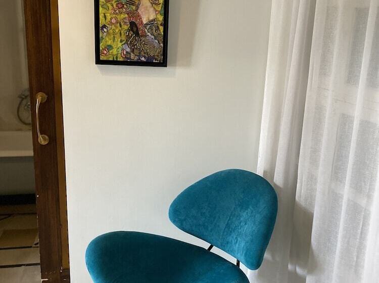 اتاق استاندارد, Dar Camelia