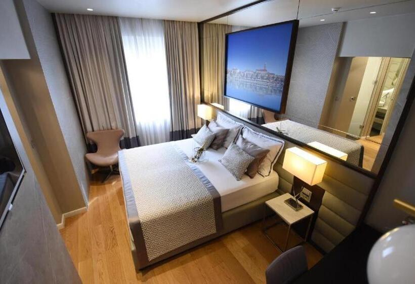 스탠다드 룸 킹사이즈 침대, Fortuna Luxury Rooms