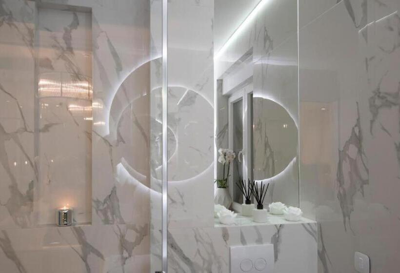 스탠다드 룸 킹사이즈 침대, Fortuna Luxury Rooms