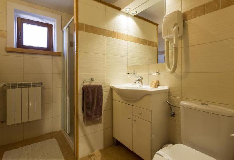 Superior-huoneisto 1 Makuuhuone, Rezydencja Bambi