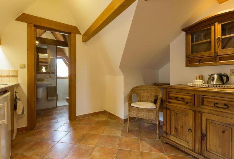 Deluxe-huoneisto 1 Makuuhuone, Rezydencja Bambi