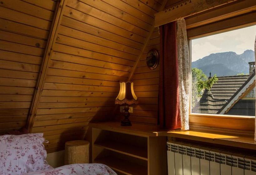 Deluxe-huoneisto 1 Makuuhuone, Rezydencja Bambi