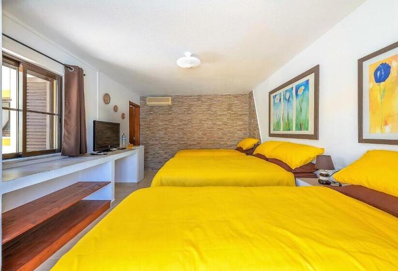 חדר סטנדרט לארבעה, Casa Dos Ninos