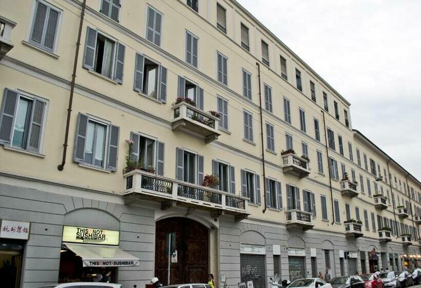 استودیوی استاندارد, Porta Garibaldi