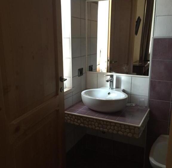 غرفة ديلوكس, Corte Di Tosina