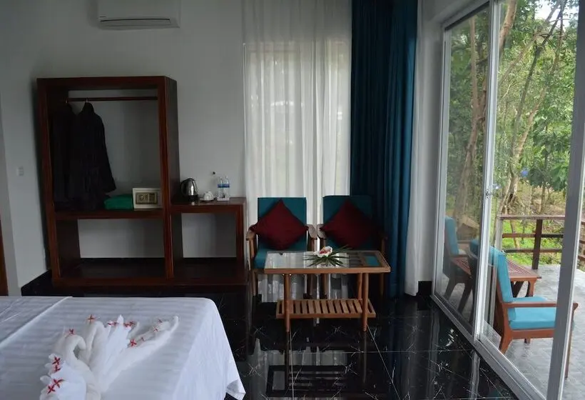 デラックスバンガロー, Pearl Beach Resort & Spa
