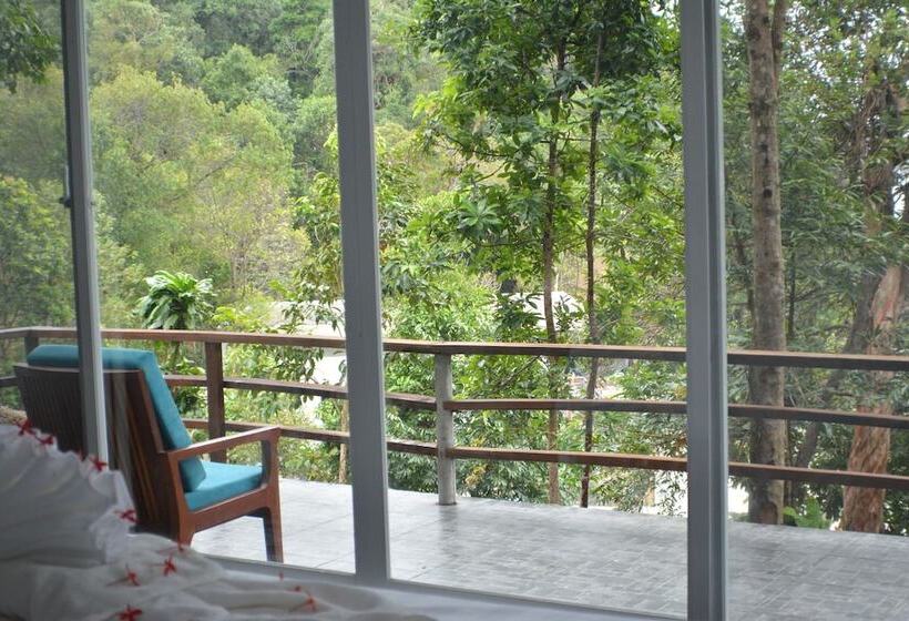 豪华洋房, Pearl Beach Resort & Spa