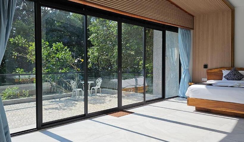 豪华套房, Pearl Beach Resort & Spa
