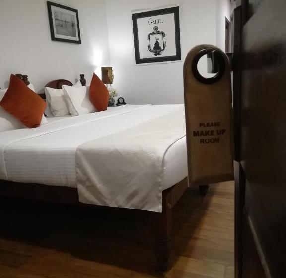 キングサイズベッドのスーペリアルーム, The Heritage Hotel Galle Fort