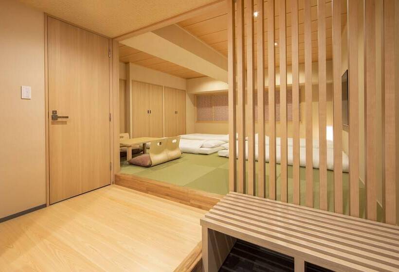Quarto Familiar, Karaksa Hotel Tokyo Station